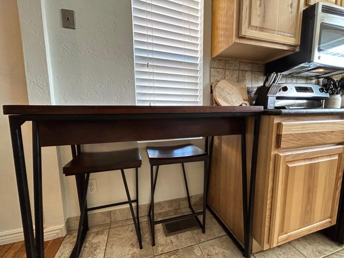 Home Sweet Idahome, Feels Like Home With All The Decor You Wish You Could Afford King Bed In Master, Fully Fenced Dog Friendly Yard, A Few Blocks From Bsu And Downtown Boise, Your Perfect Stay! Kültér fotó