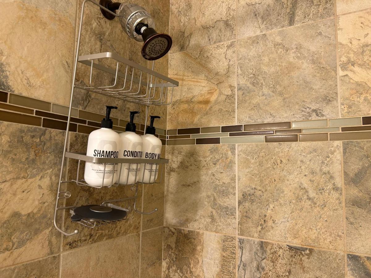 Home Sweet Idahome, Feels Like Home With All The Decor You Wish You Could Afford King Bed In Master, Fully Fenced Dog Friendly Yard, A Few Blocks From Bsu And Downtown Boise, Your Perfect Stay! Kültér fotó